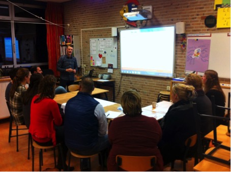 Om Tafel Met Baars Tennisschool