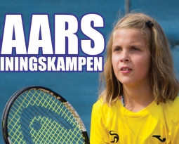 Trainingskampen: 4 dagen tennissen en slapen op het park